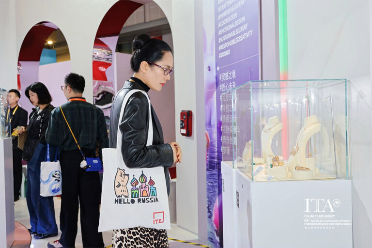 percossi-papi-shanghai_0005_IMG_2093-opq4103431035