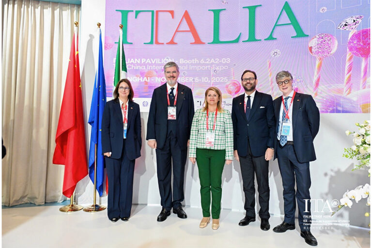 percossi-papi-shanghai_0012_1762429889618